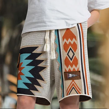 Трикотажные шорты в американском ретро этническом стиле с геометрическим контрастным рисунком, вышитые Пляжные короткие брюки для летних каникул для мужчин